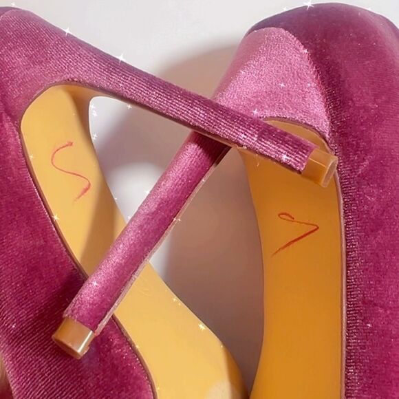 💞 women’s Velvet Pink Pom Pom slip on party high heels pumps size 7 - Picture 5 of 10